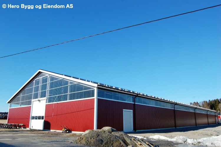 Ridehall 24x66 meter, Halden